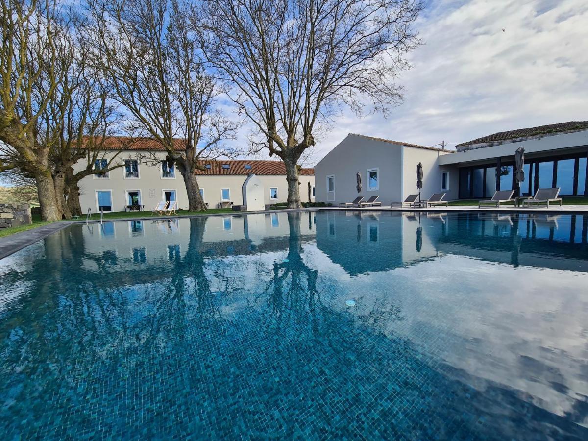 Sensi Azores Nature And Spa Ginetes Exterior photo The swimming pool at the Château de Launay