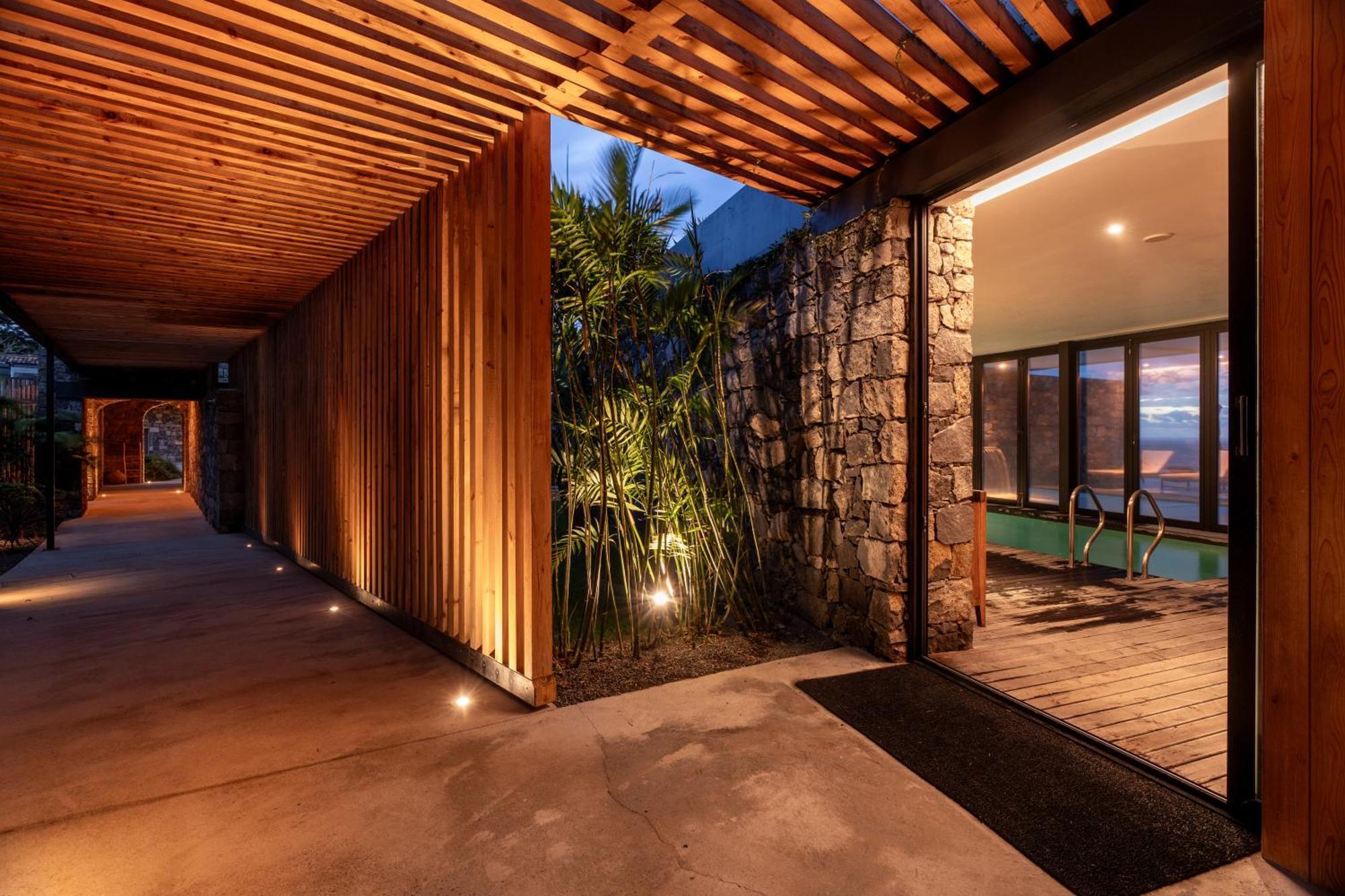 Sensi Azores Nature And Spa Ginetes Exterior photo Spa at the hotel