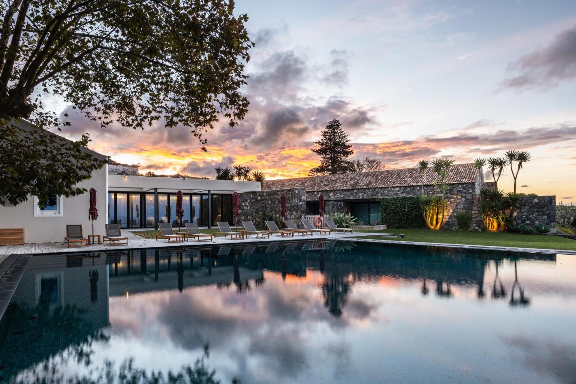 Sensi Azores Nature And Spa Ginetes Exterior photo Villa E-1027, 2016