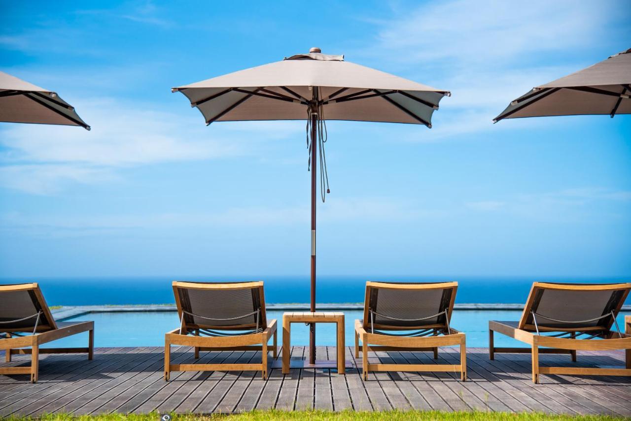 Sensi Azores Nature And Spa Ginetes Exterior photo A patio umbrella